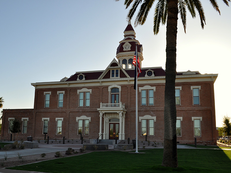 courthouse-exterior